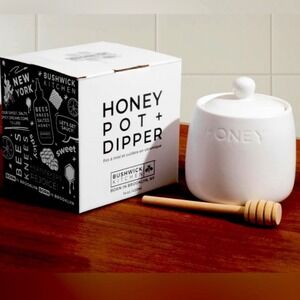 Bushwick Kitchen Honey Pot and Dipper Ceramic Jar 14oz White Tan NEW